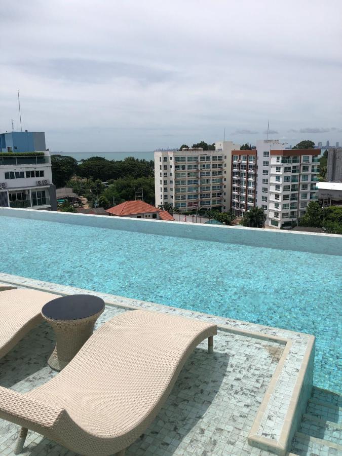 Econdo Bangsaray Bang Sare Luaran gambar
